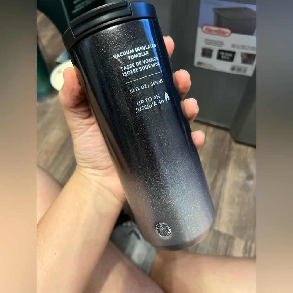 Beautiful gradient black/silver glitter insulated tumbler